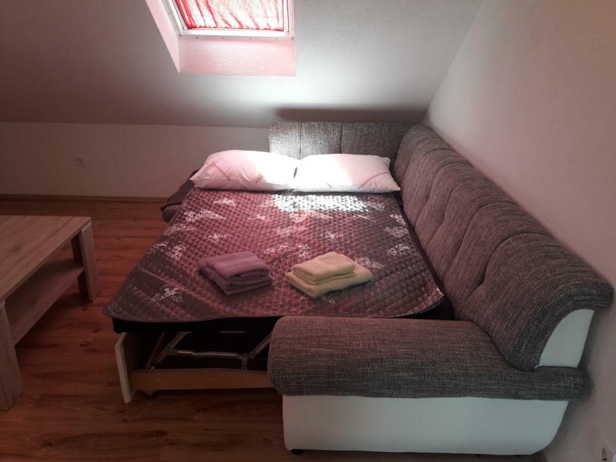 Apartmani Timon Bol Ngoại thất bức ảnh