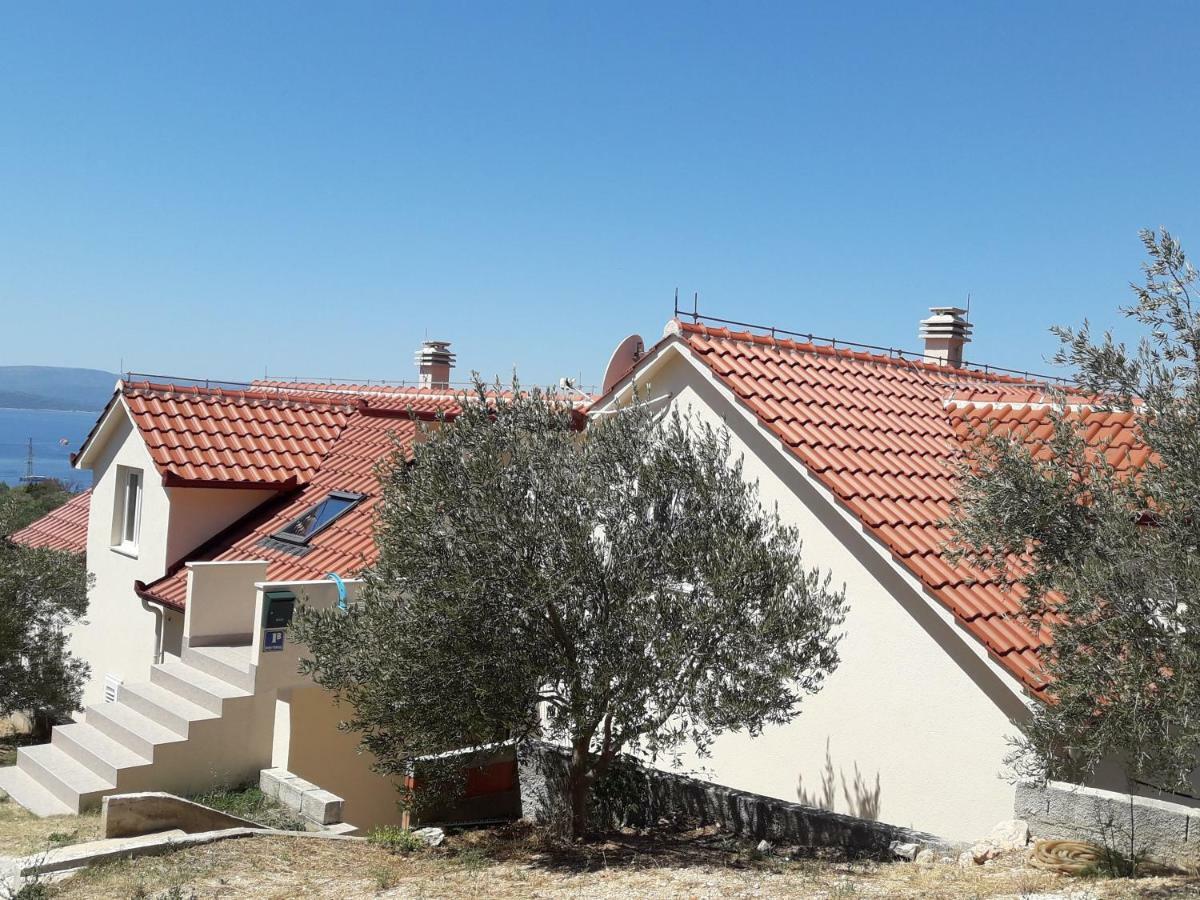 Apartmani Timon Bol Ngoại thất bức ảnh