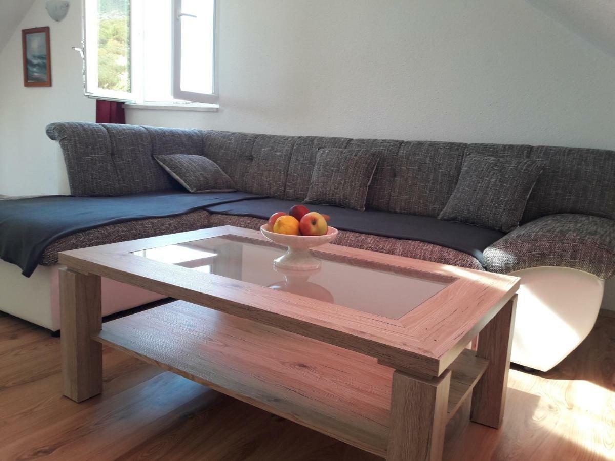 Apartmani Timon Bol Ngoại thất bức ảnh